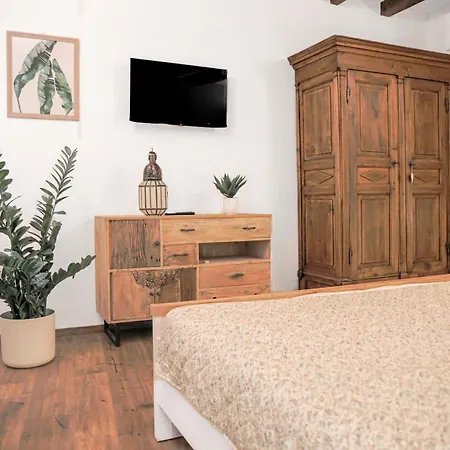 Apartment Casa Del By Design Bellano